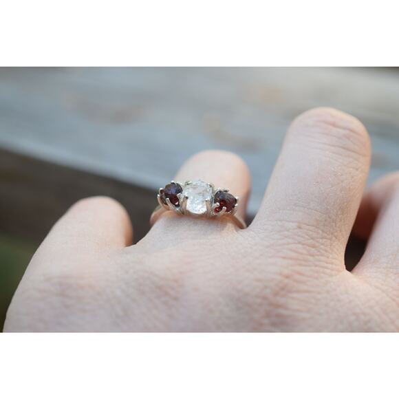 Garnet Ring, rough diamond ring, anniversary ring, raw stone rings, promise ring - Picture 3 of 6